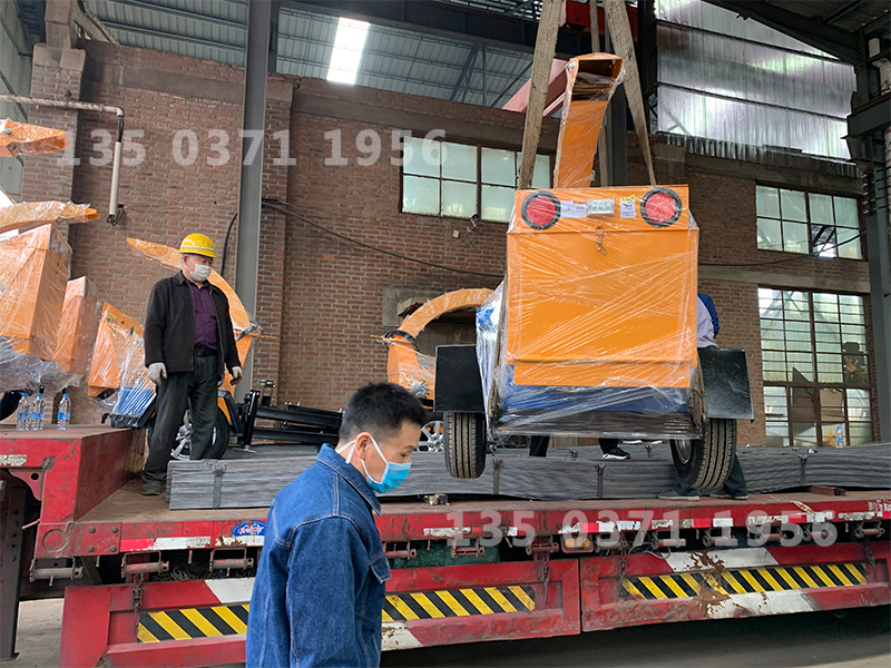 六安市新型樹(shù)枝粉碎機(jī)